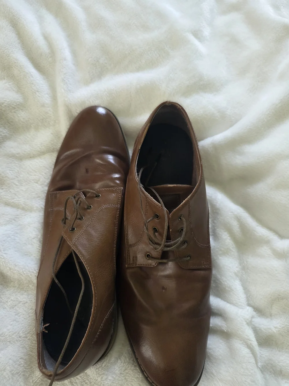 Classic Men's Brown Leather Lace-Up Dress Shoes